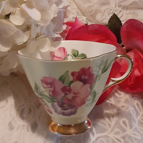 Other - 5/$25⚘Vintage Teacup
